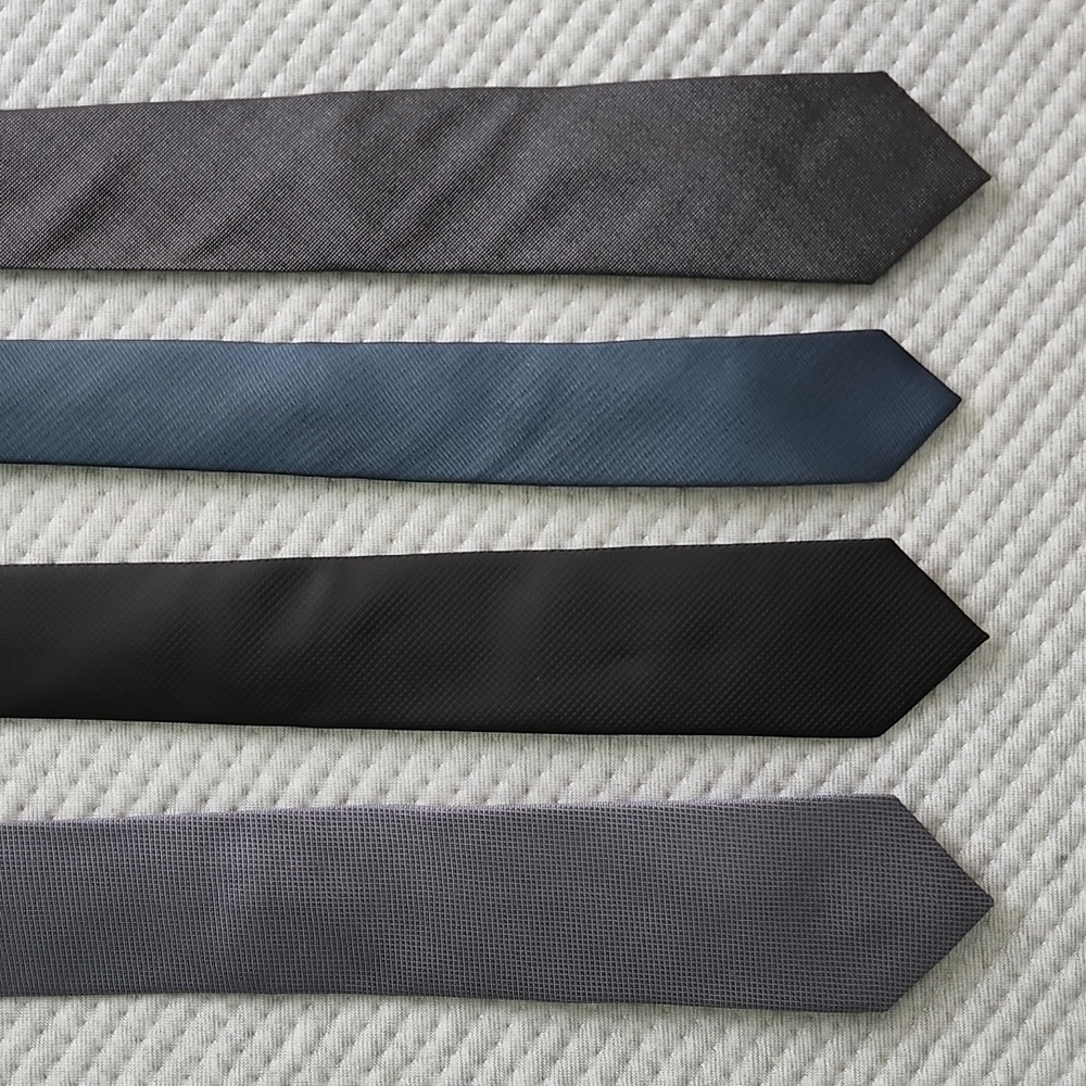 4pcs NEW Calvin Klein Ben Sherman Pierre Cardin Tasso Elba solid color slim ties